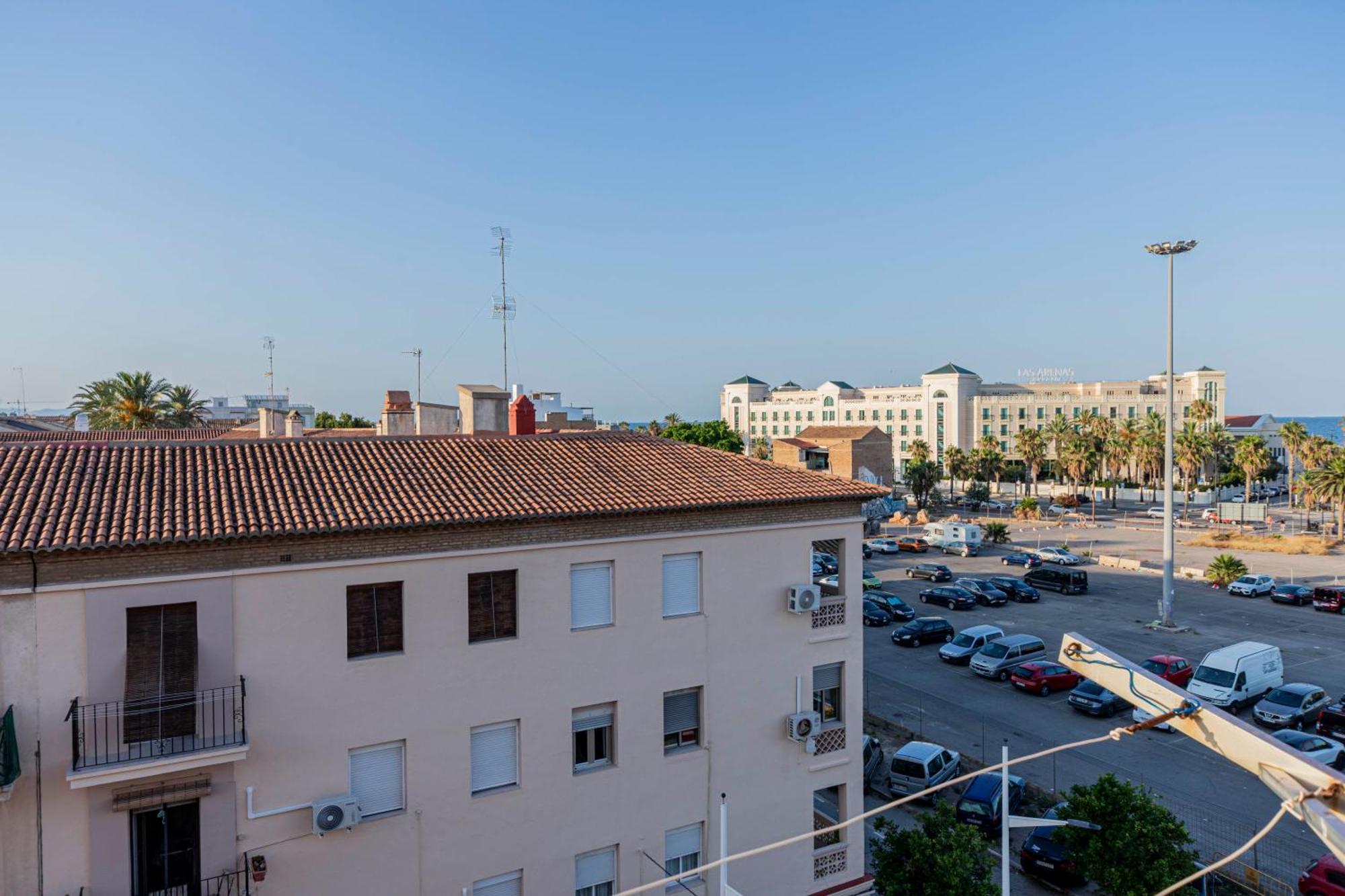 Appartement En El Cabanyal Enfrente De La Marina Real Valencia